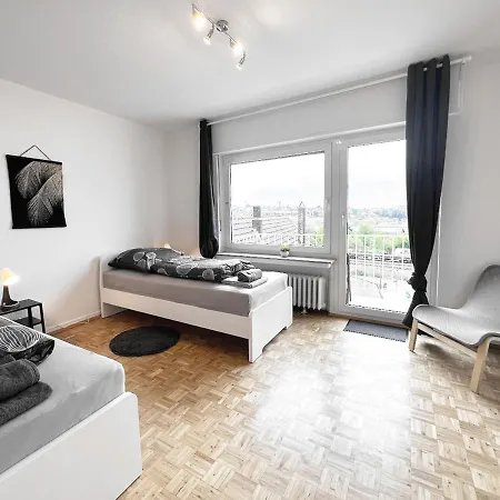 Vaz Freiheit 1, Kueche, Balkon, Tv, Wlan, Parkplatz, Autobahnaehe Apartment *