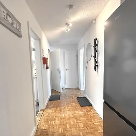 Apartment Vaz Freiheit 1, Kueche, Balkon, Tv, Wlan, Parkplatz, Autobahnaehe *