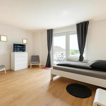 Apartment Vaz Freiheit 1, Kueche, Balkon, Tv, Wlan, Parkplatz, Autobahnaehe Remscheid