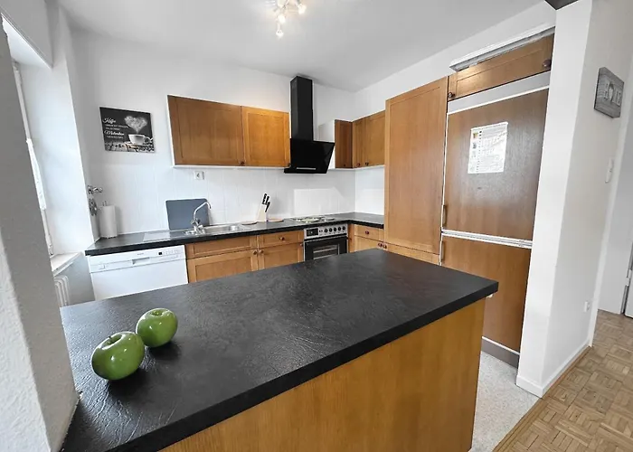 Vaz Freiheit 1 Fuer Monteure Und Fachkraefte, Kueche, Balkon, Tv, Wlan, Parkplatz, Autobahnaehe Remscheid