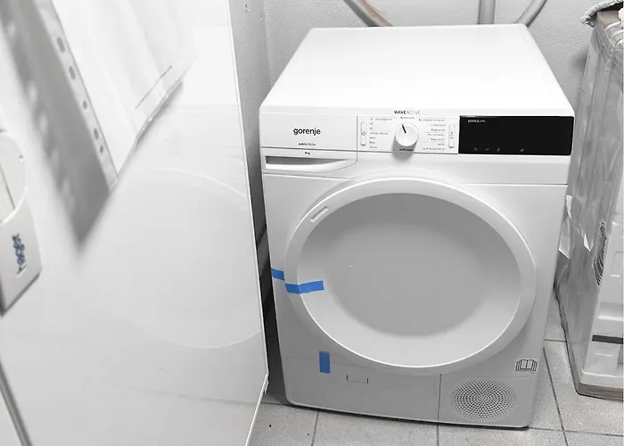 Lejlighed Vaz Freiheit 1 Fuer Monteure Und Fachkraefte, Kueche, Balkon, Tv, Wlan, Parkplatz, Autobahnaehe Remscheid